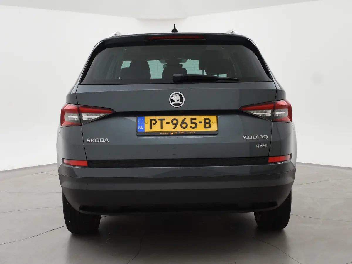 2.0 TSI 180 PK AUT. 4X4 4WD 2200 KG TREKHAAK | LEDER | PANORMAA 360 CAMERA | STUUR/STOELVERW.