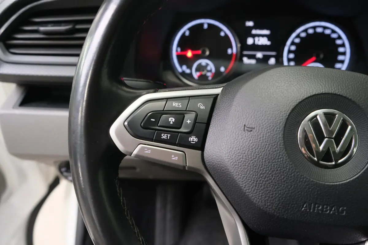 2.0 TDI L2H2 30 - Airco, Cruise, PDC, Carplay, Inrichting, Imperiaal, Standkachel, Trekhaak.