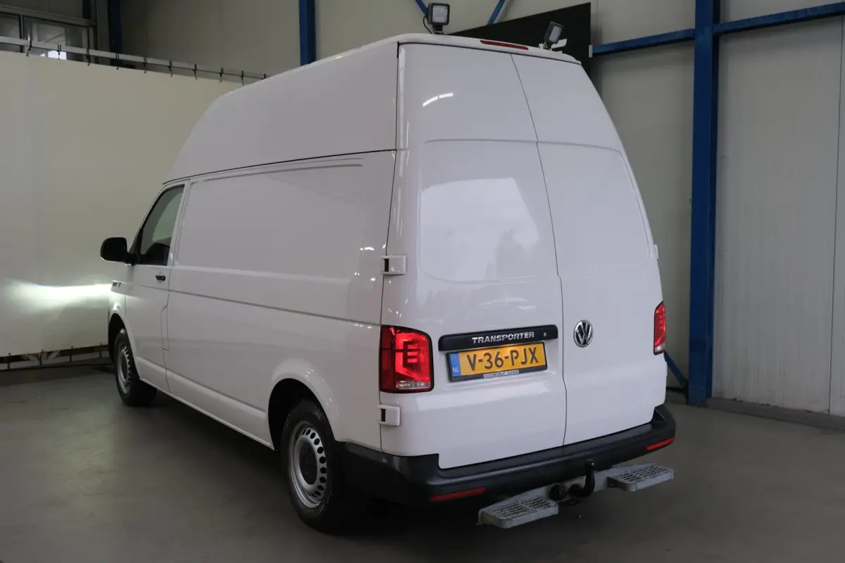 2.0 TDI L2H2 30 - Airco, Cruise, PDC, Carplay, Inrichting, Imperiaal, Standkachel, Trekhaak.