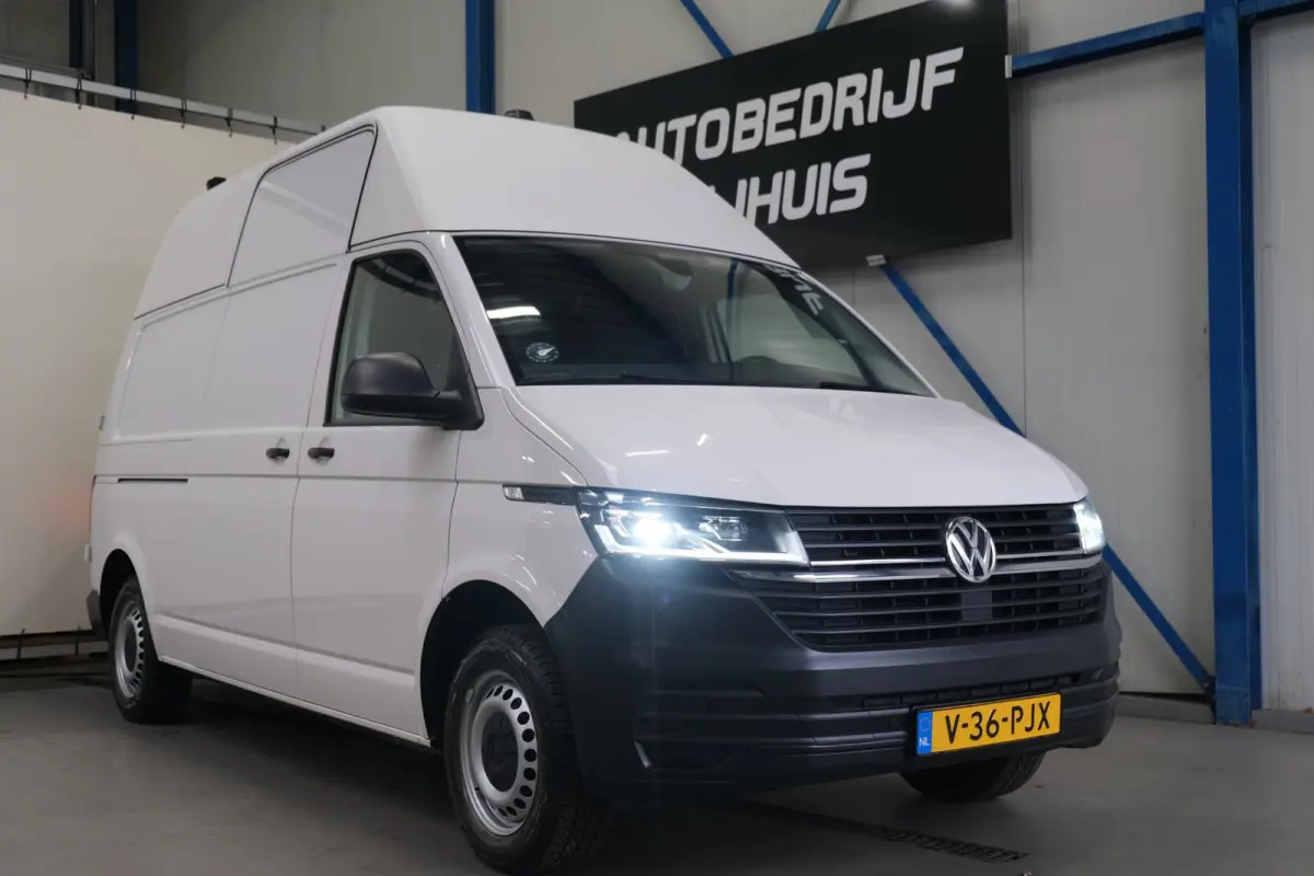 2.0 TDI L2H2 30 - Airco, Cruise, PDC, Carplay, Inrichting, Imperiaal, Standkachel, Trekhaak.