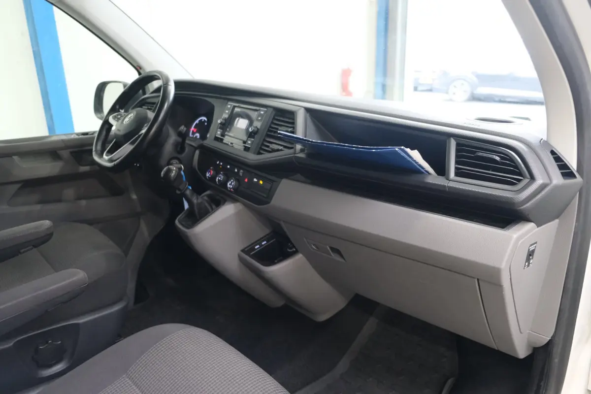 2.0 TDI L2H2 30 - Airco, Cruise, PDC, Carplay, Inrichting, Imperiaal, Standkachel, Trekhaak.
