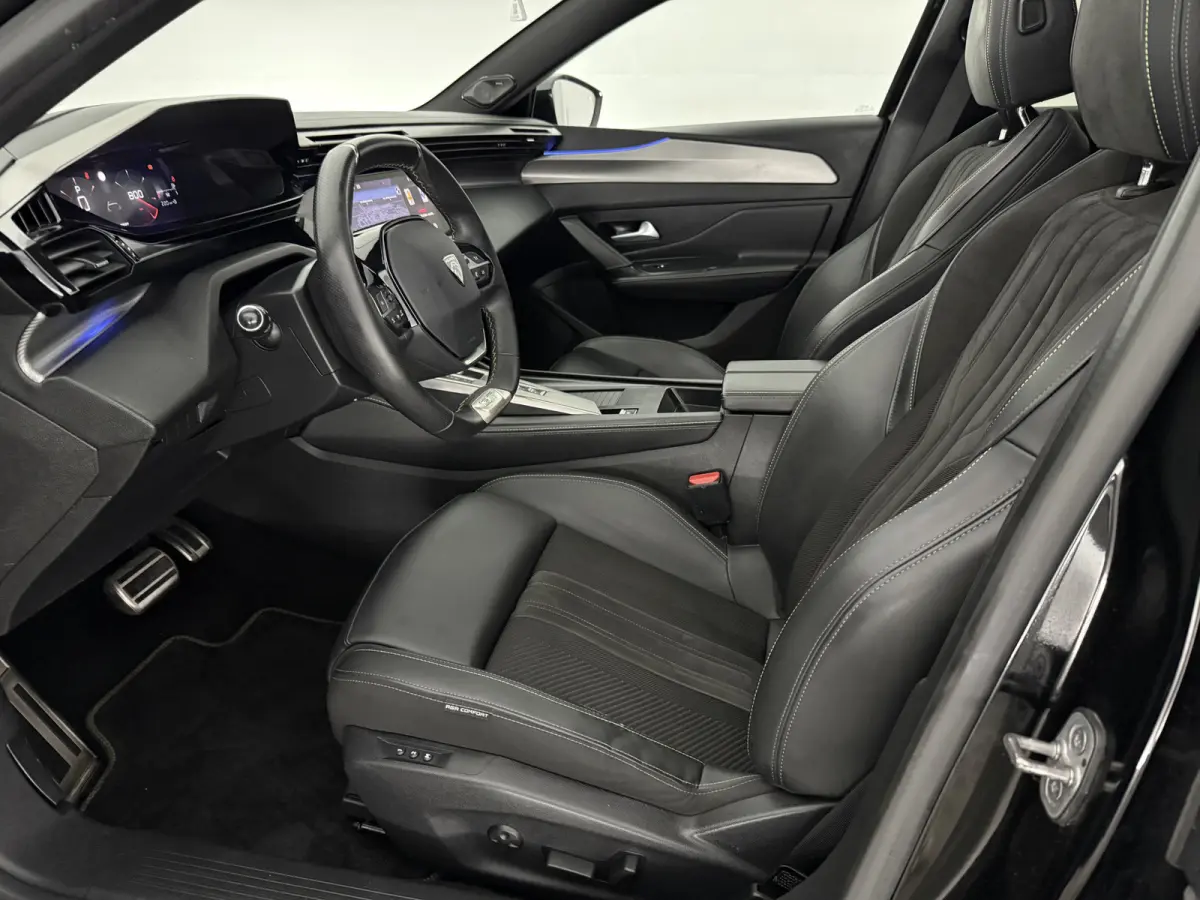 1.2 PureTech GT Pack | Pano | Focal Audio | 360° | Virtual | Memory | Sfeer | Carplay | Massage