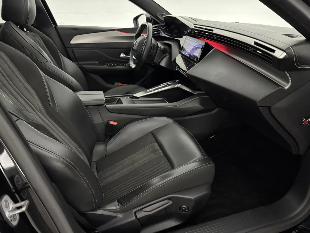 1.2 PureTech GT Pack | Pano | Focal Audio | 360° | Virtual | Memory | Sfeer | Carplay | Massage