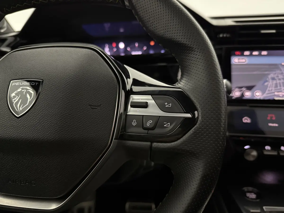 1.2 PureTech GT Pack | Pano | Focal Audio | 360° | Virtual | Memory | Sfeer | Carplay | Massage