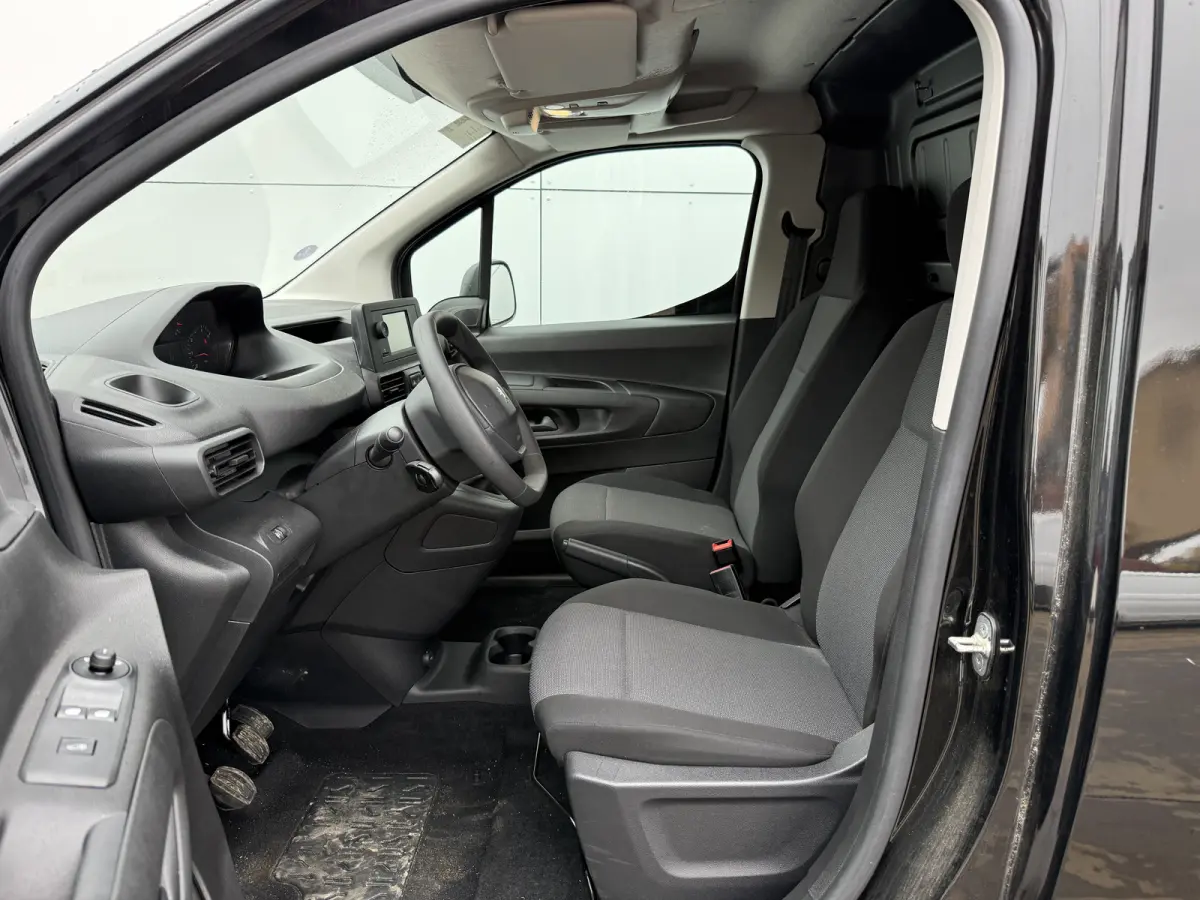 1.2 110PK **Benzine** L1H1 Climate Control Cruise Control