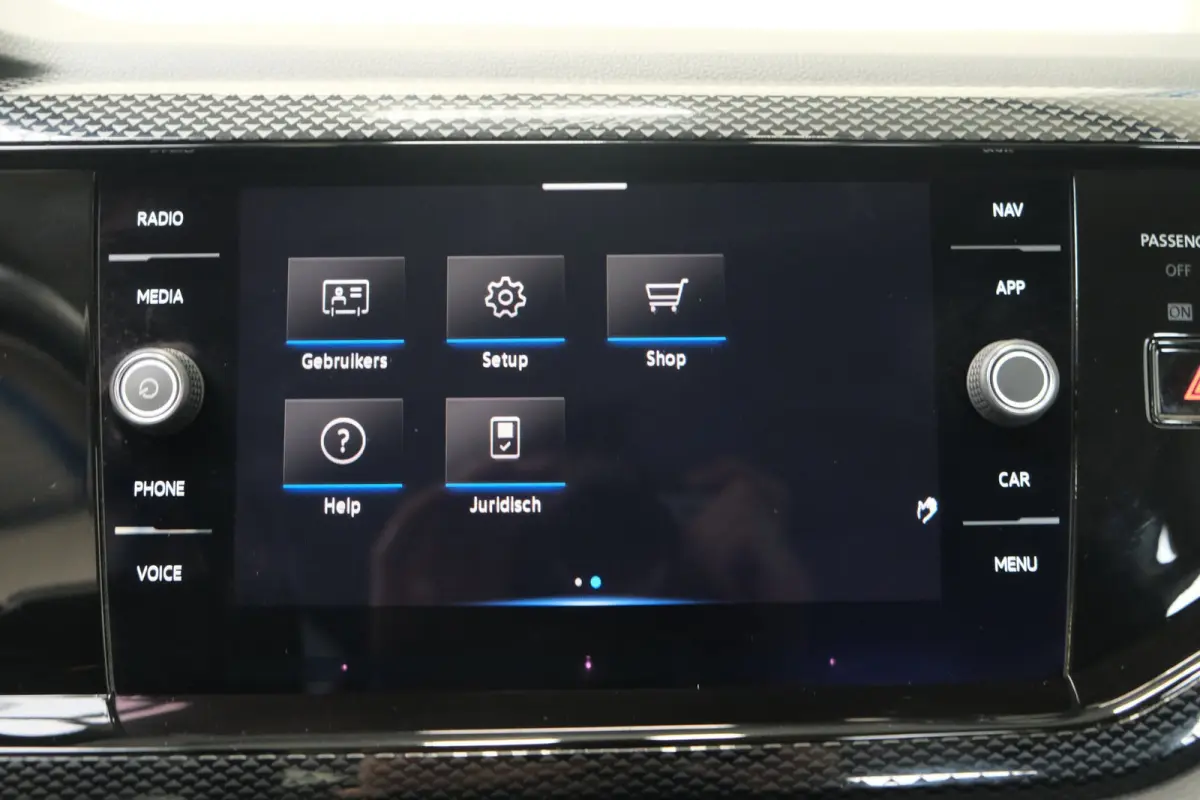 1.0 TSI Life Automaat - N.A.P. Airco, Cruise, Navi, PDC, Carplay, Virtueel display.