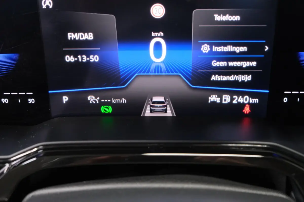 1.0 TSI Life Automaat - N.A.P. Airco, Cruise, Navi, PDC, Carplay, Virtueel display.