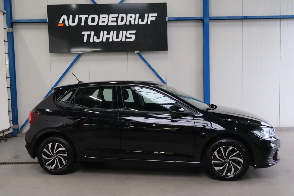 1.0 TSI Life Automaat - N.A.P. Airco, Cruise, Navi, PDC, Carplay, Virtueel display.