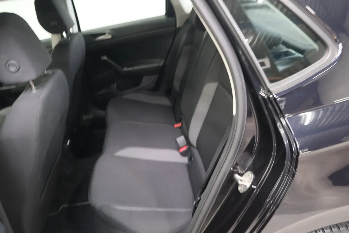 1.0 TSI Life Automaat - N.A.P. Airco, Cruise, Navi, PDC, Carplay, Virtueel display.