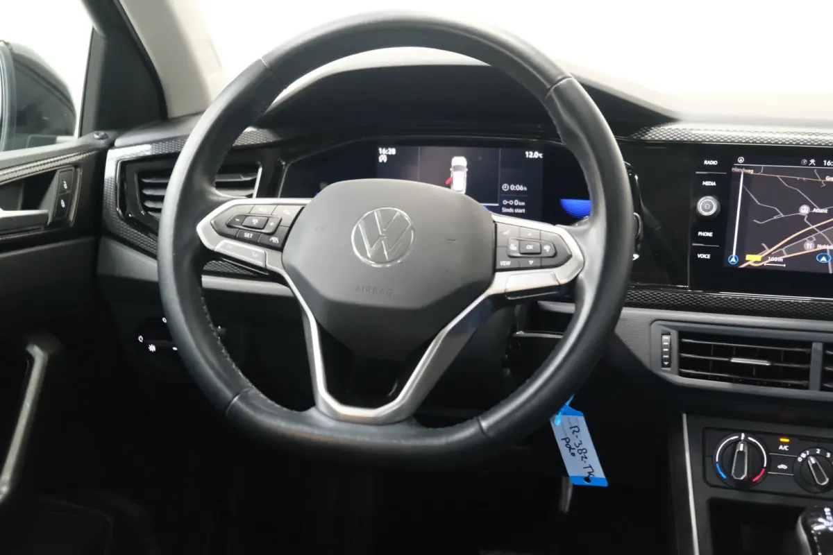 1.0 TSI Life Automaat - N.A.P. Airco, Cruise, Navi, PDC, Carplay, Virtueel display.
