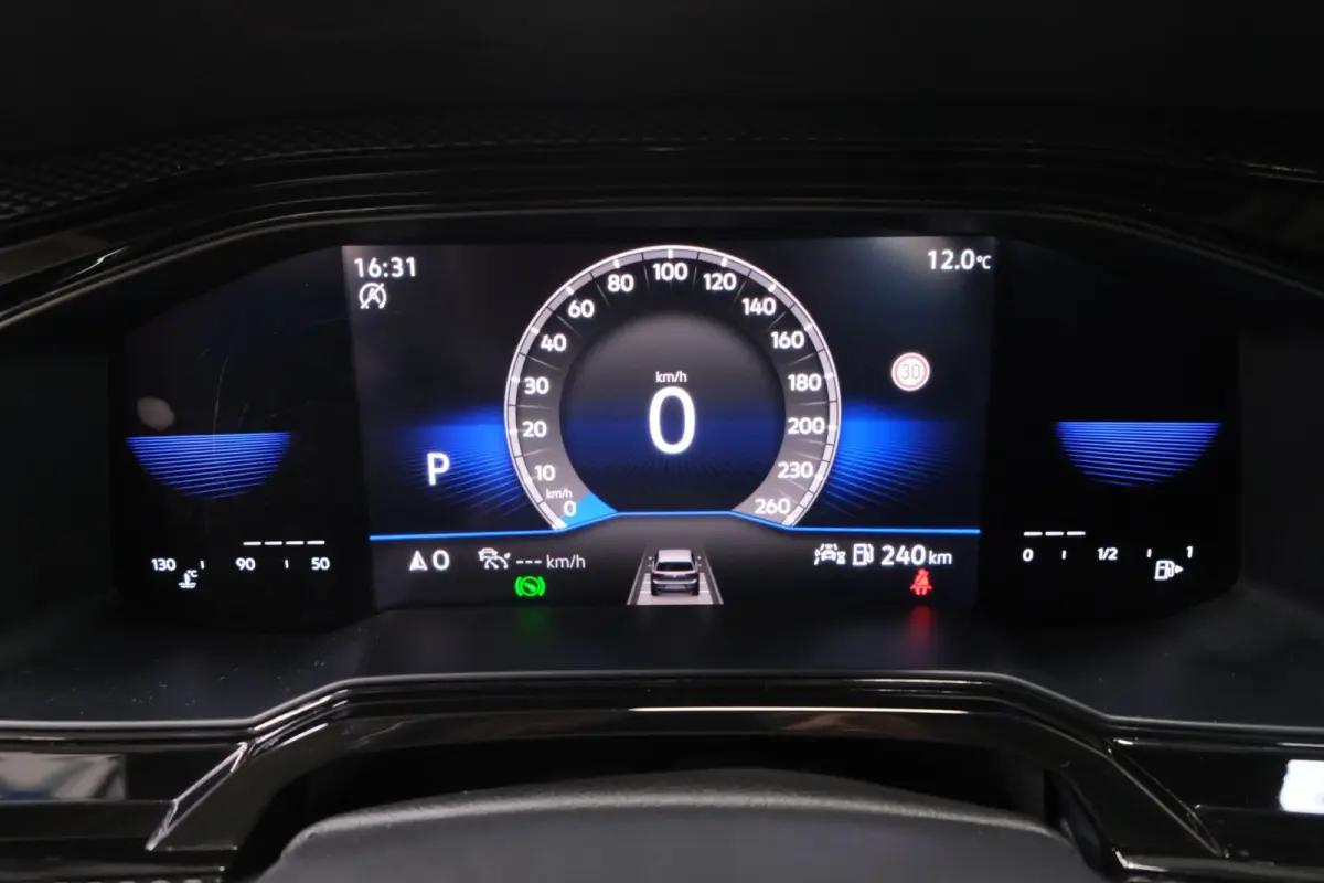 1.0 TSI Life Automaat - N.A.P. Airco, Cruise, Navi, PDC, Carplay, Virtueel display.