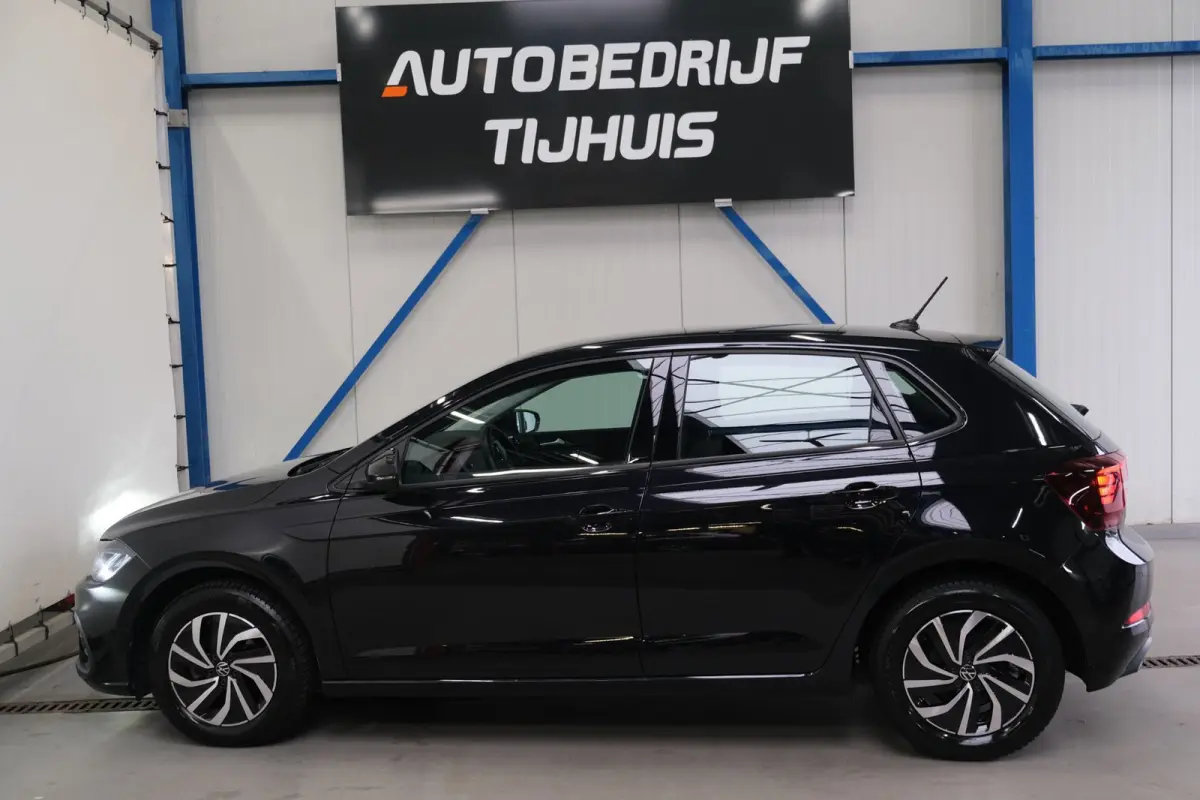 1.0 TSI Life Automaat - N.A.P. Airco, Cruise, Navi, PDC, Carplay, Virtueel display.