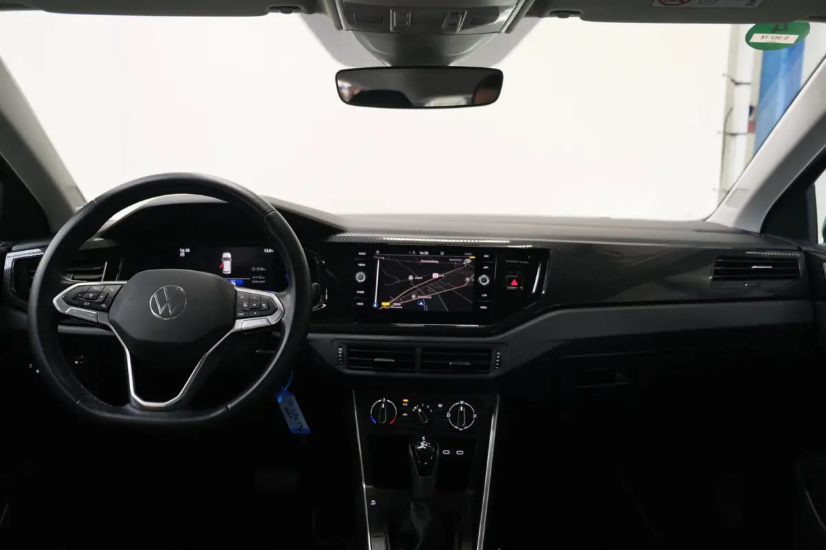 1.0 TSI Life Automaat - N.A.P. Airco, Cruise, Navi, PDC, Carplay, Virtueel display.