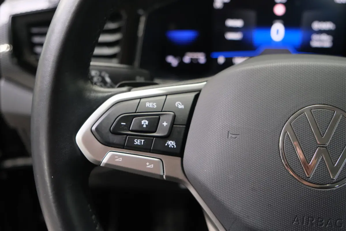 1.0 TSI Life Automaat - N.A.P. Airco, Cruise, Navi, PDC, Carplay, Virtueel display.