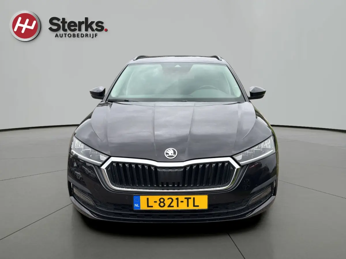 1.0 TSI Business Edition TREKHAAK CARPLAY ANDROID DIGITAAL DASHBOARD