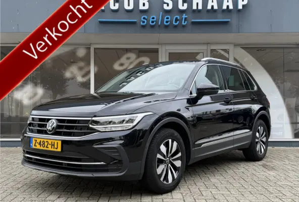1.5 TSI Life / Automaat / Carplay / Trekhaak (1.800 KG) / Sensoren / Camera /