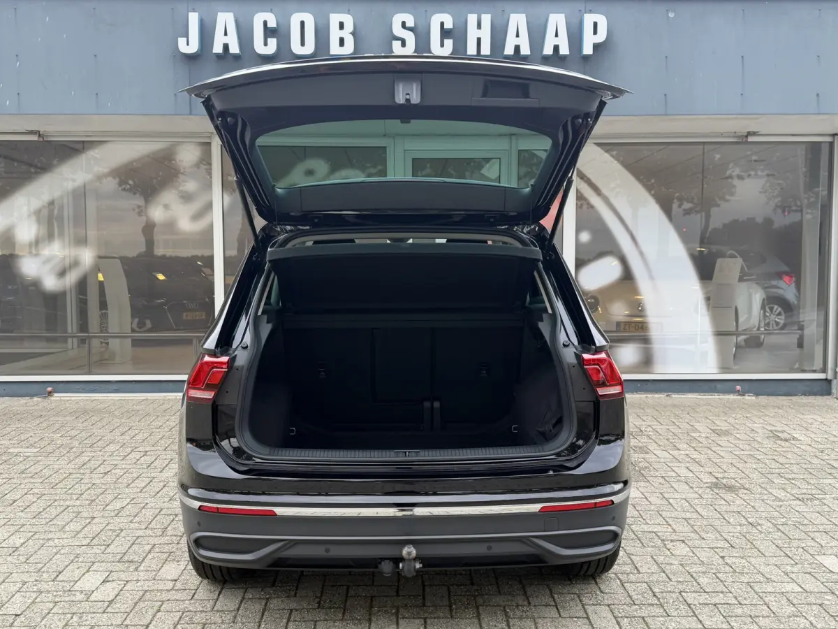 1.5 TSI Life / Automaat / Carplay / Trekhaak (1.800 KG) / Sensoren / Camera /