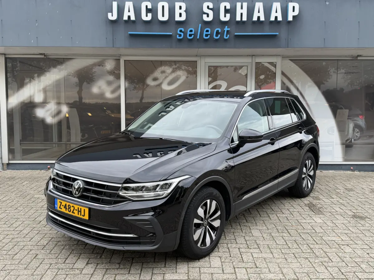 1.5 TSI Life / Automaat / Carplay / Trekhaak (1.800 KG) / Sensoren / Camera /