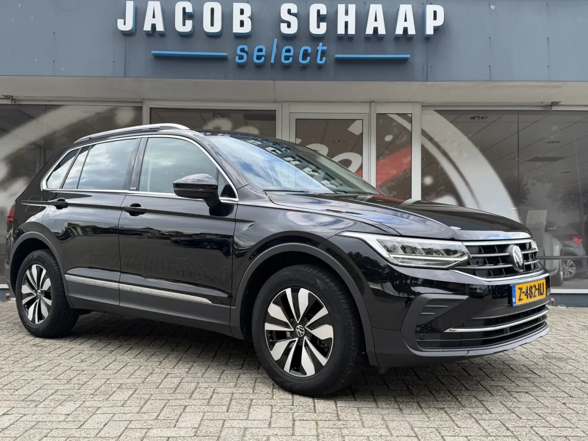 1.5 TSI Life / Automaat / Carplay / Trekhaak (1.800 KG) / Sensoren / Camera /