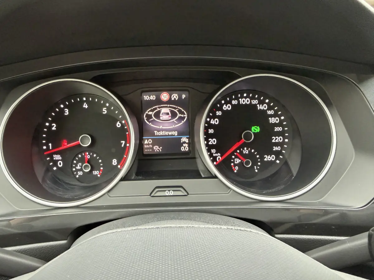 1.5 TSI Life / Automaat / Carplay / Trekhaak (1.800 KG) / Sensoren / Camera /