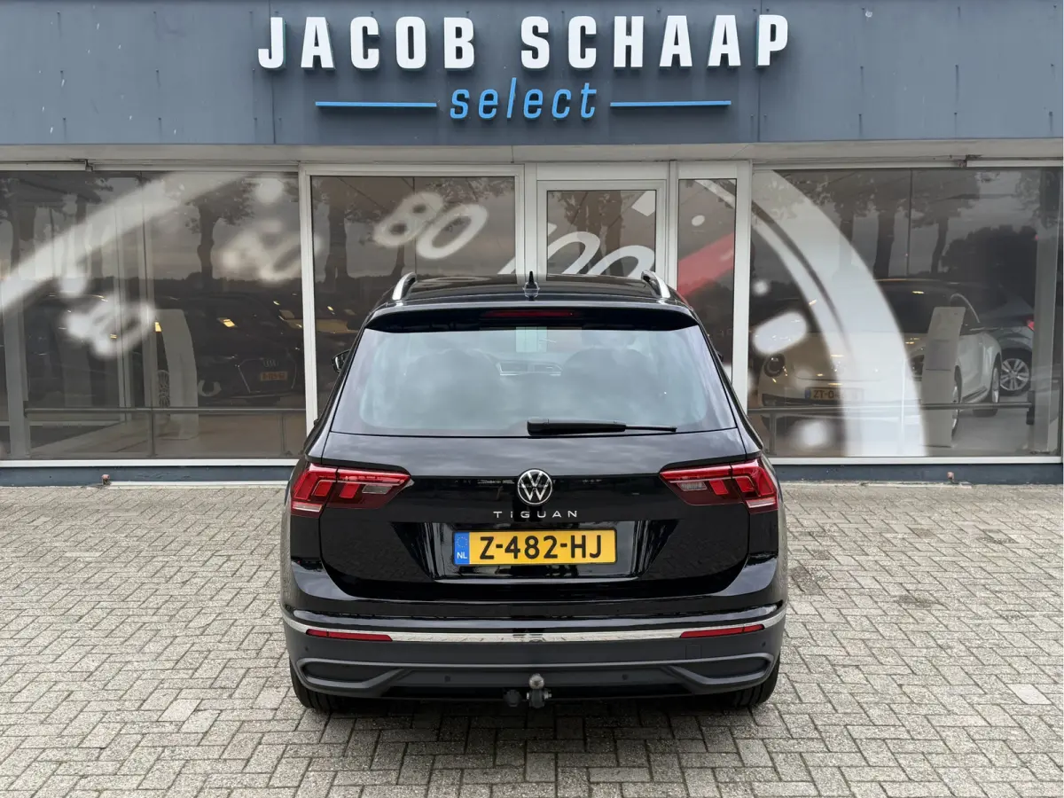 1.5 TSI Life / Automaat / Carplay / Trekhaak (1.800 KG) / Sensoren / Camera /