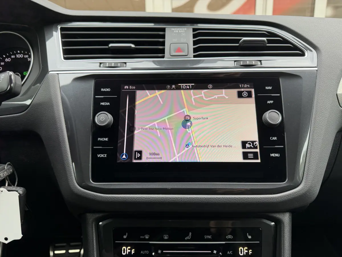 1.5 TSI Life / Automaat / Carplay / Trekhaak (1.800 KG) / Sensoren / Camera /