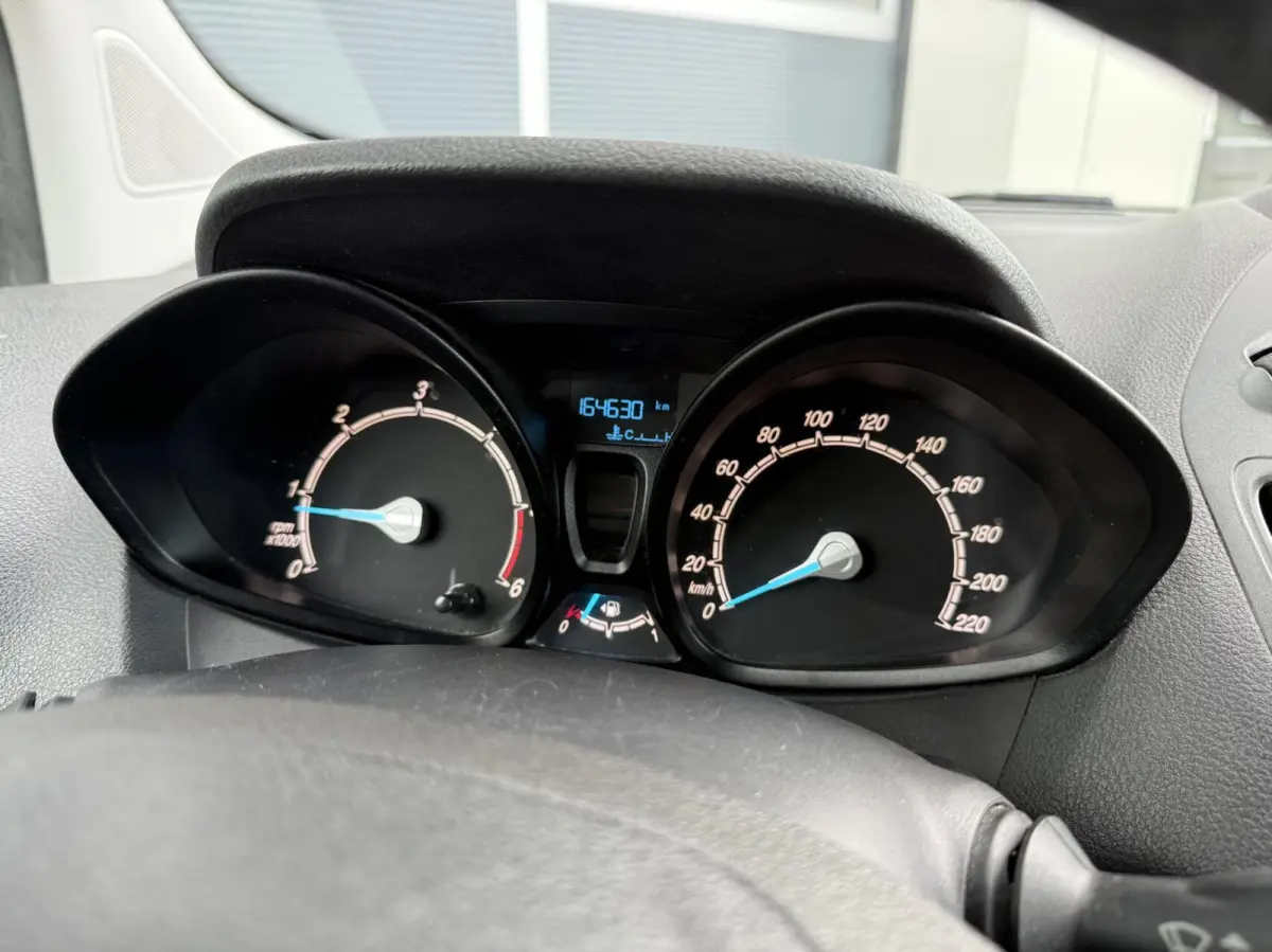 1.5 TDCI Ambiente | Cruise | Airco | Stoelverwarming | Schuifdeur | Trekhaak | Sensoren