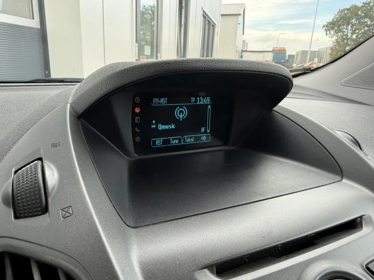 1.5 TDCI Ambiente | Cruise | Airco | Stoelverwarming | Schuifdeur | Trekhaak | Sensoren