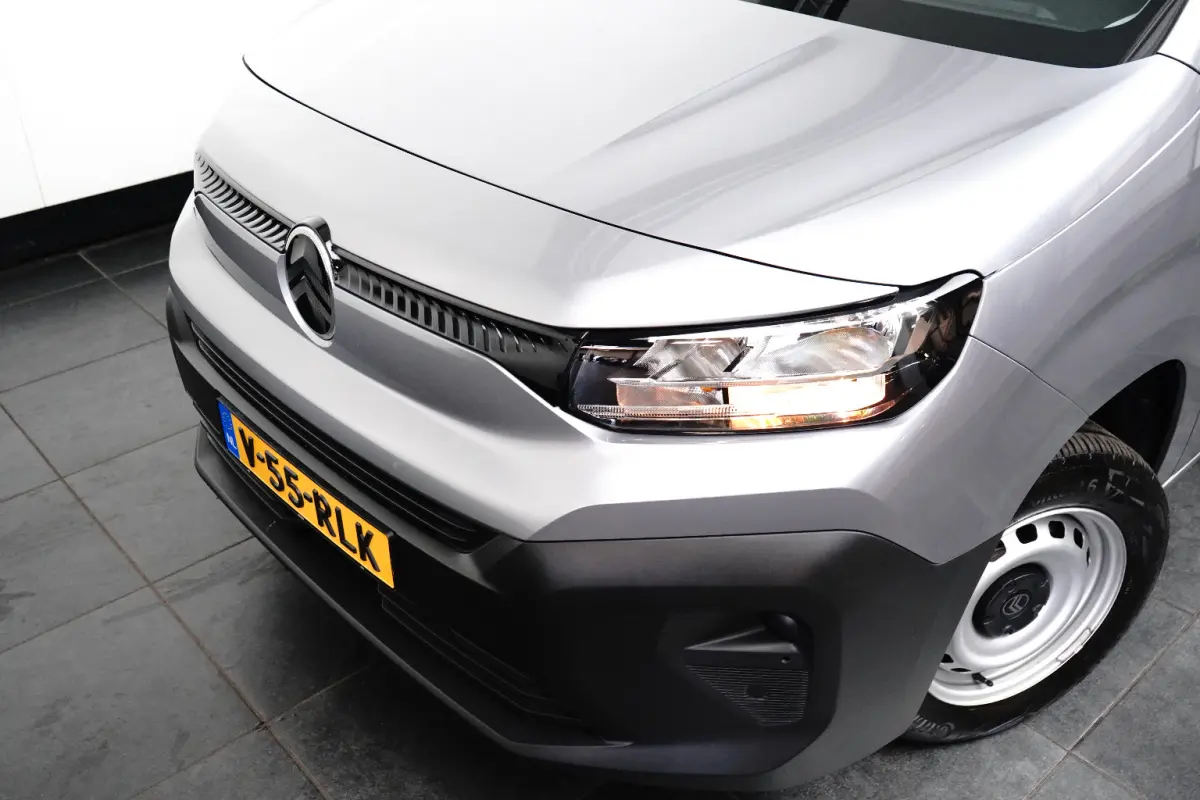1.5 BlueHDi 100 S&S L1 | Achteruitrijcamera | Airco | Apple Carplay/Android Auto|telefoonintegratie premium