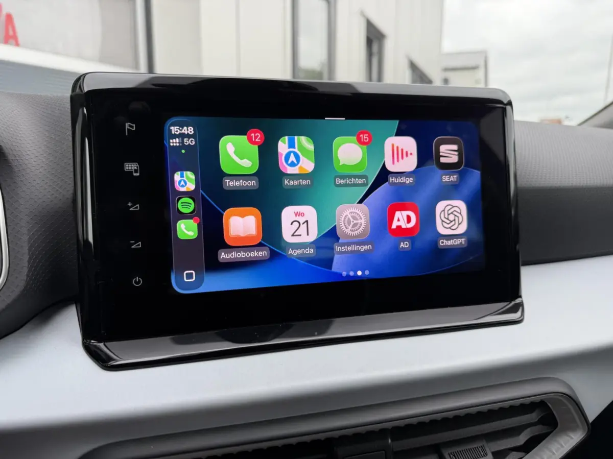 1.0 EcoTSI Style Business Connect | Virtual Cockpit | CarPlay | Navigatie | Climate | Stoelverwarming | Cruise | Lichtmetaal | DAB+