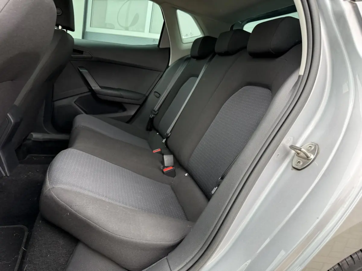 1.0 EcoTSI Style Business Connect | Virtual Cockpit | CarPlay | Navigatie | Climate | Stoelverwarming | Cruise | Lichtmetaal | DAB+