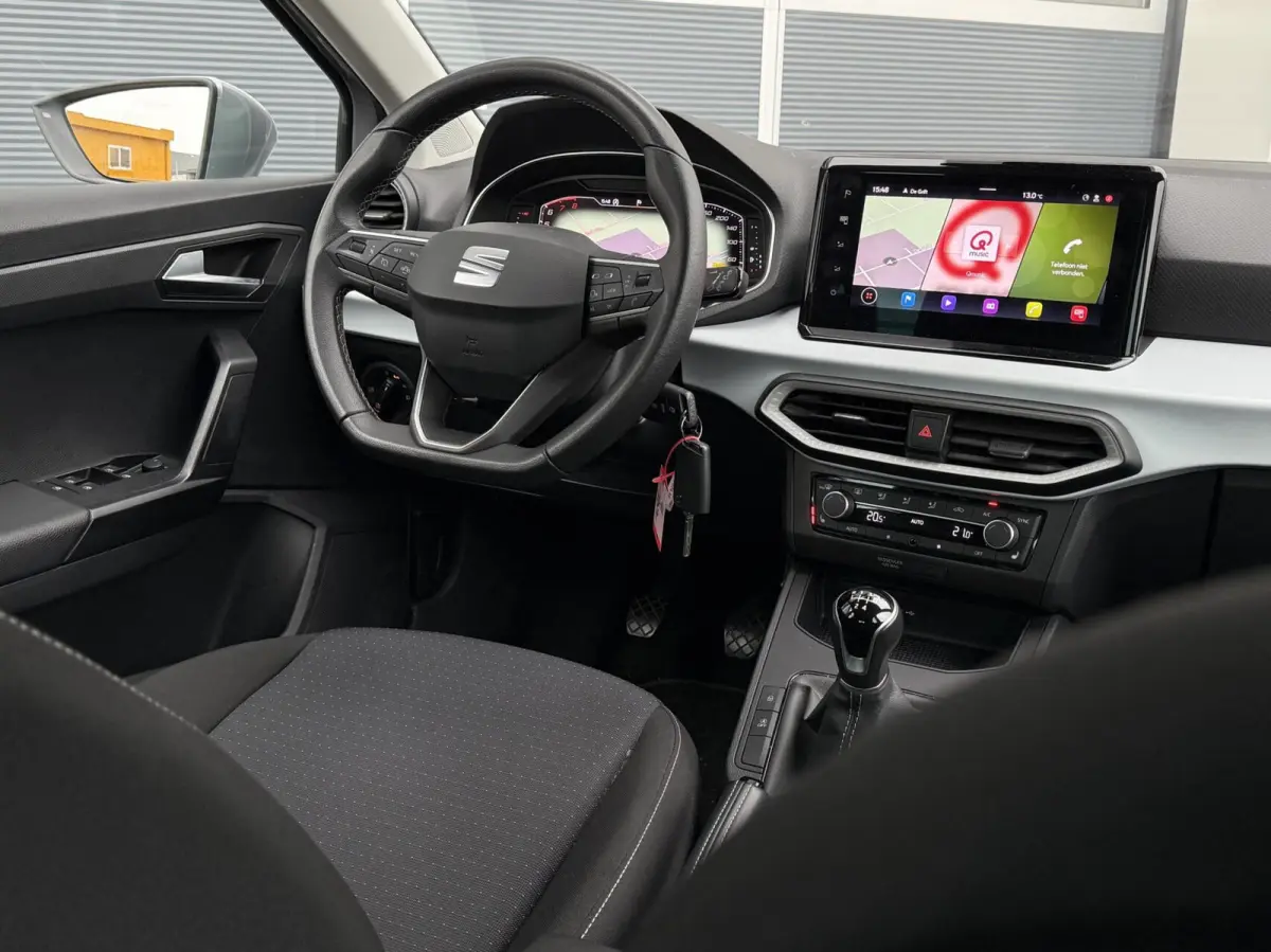 1.0 EcoTSI Style Business Connect | Virtual Cockpit | CarPlay | Navigatie | Climate | Stoelverwarming | Cruise | Lichtmetaal | DAB+