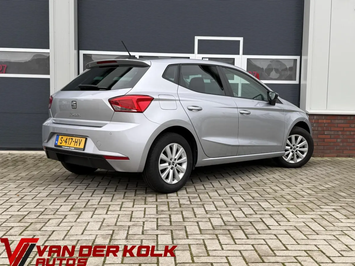 1.0 EcoTSI Style Business Connect | Virtual Cockpit | CarPlay | Navigatie | Climate | Stoelverwarming | Cruise | Lichtmetaal | DAB+