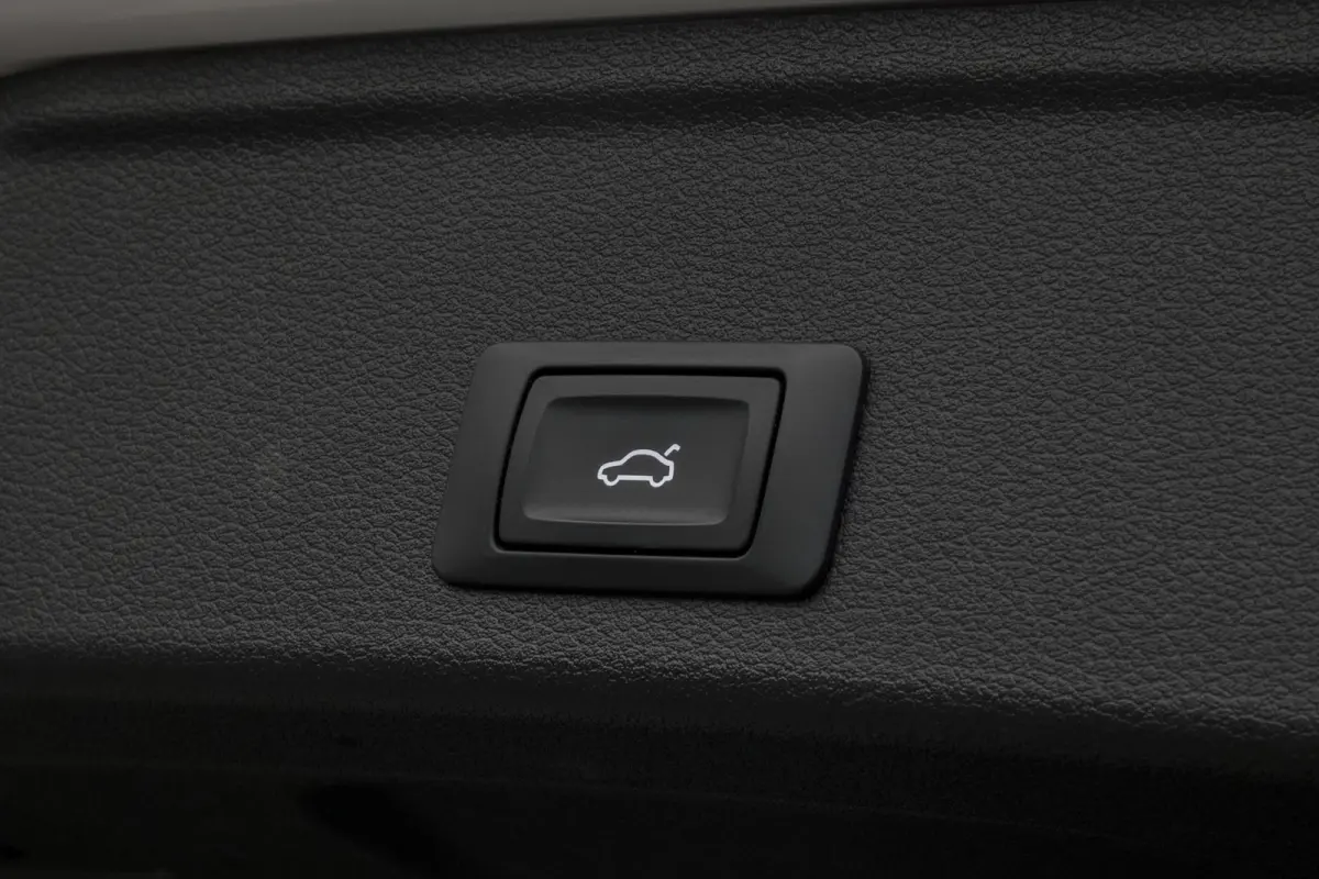 2.0 TFSI MHEV Design Pro Line Plus | Virtual Cockpit | ACC | Camera | Leder/Alcantara | Stoelverwarming