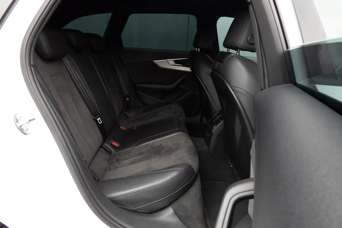 2.0 TFSI MHEV Design Pro Line Plus | Virtual Cockpit | ACC | Camera | Leder/Alcantara | Stoelverwarming