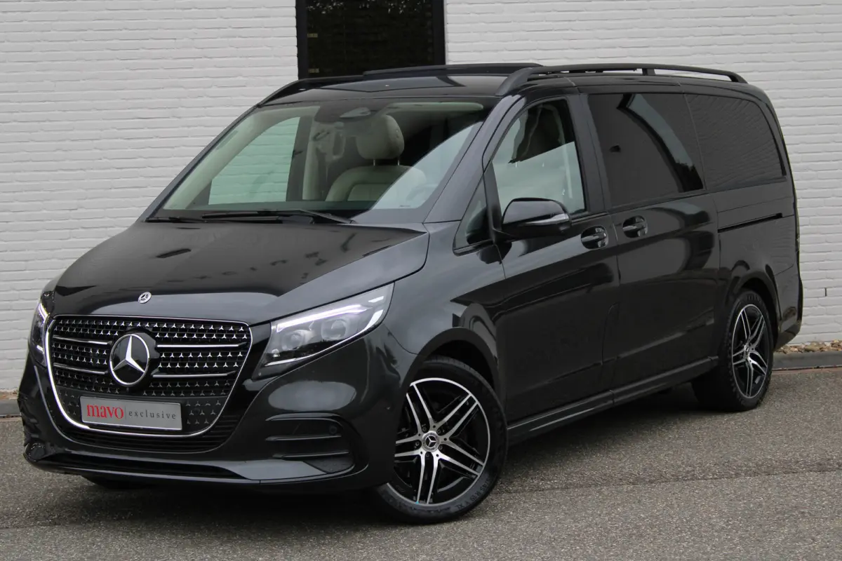 300d / AMG / DC / 4-Matic / Luchtv / Panorama / Elec Stoel / Burmester / Vol Opties / NIEUWSTAAT