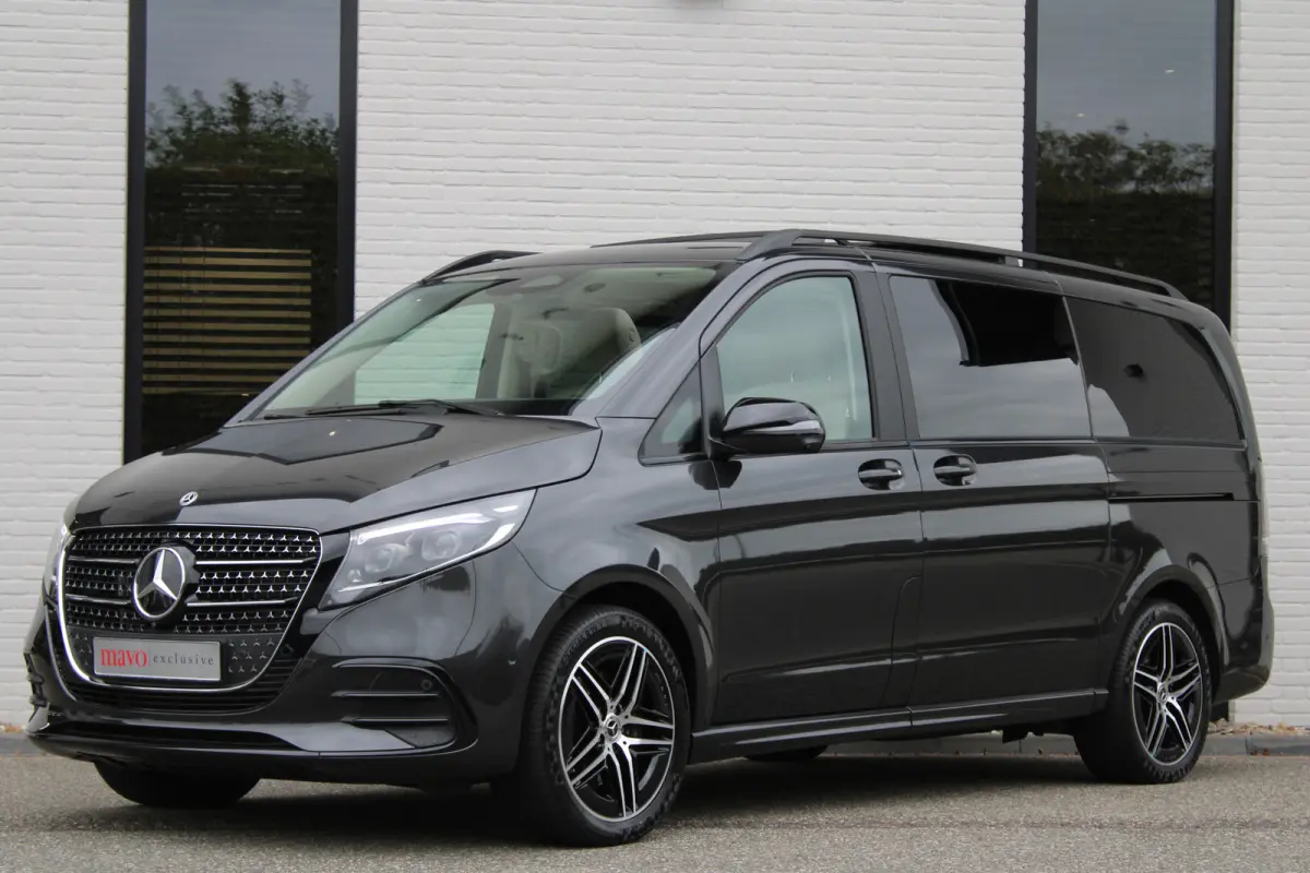 300d / AMG / DC / 4-Matic / Luchtv / Panorama / Elec Stoel / Burmester / Vol Opties / NIEUWSTAAT