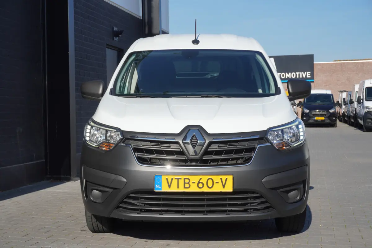 1.5 dCi EURO 6 - Airco - Cruise - PDC - €12.499,- Excl.