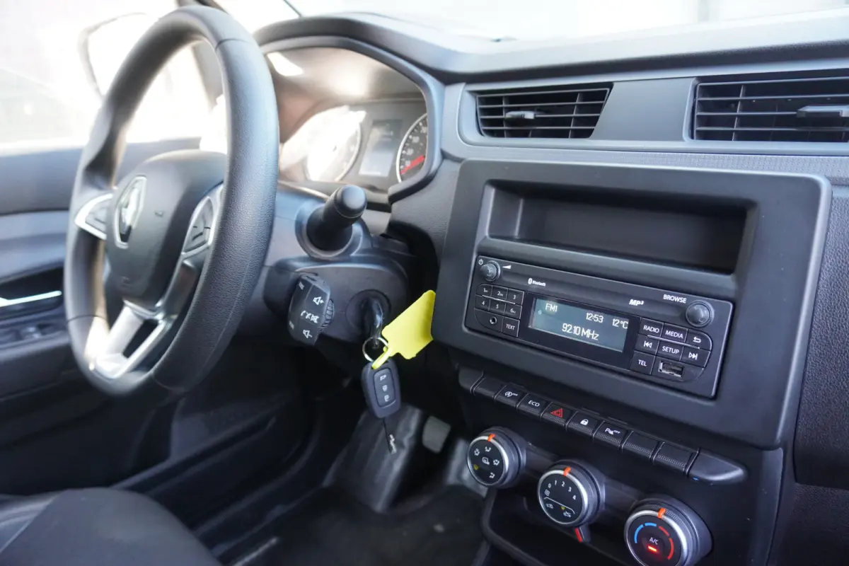 1.5 dCi EURO 6 - Airco - Cruise - PDC - €12.499,- Excl.