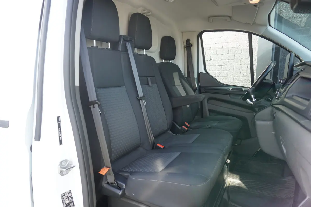 2.0 TDCI 130PK MHEV EURO 6 - Airco - Cruise - PDC - €14.449,- Excl.
