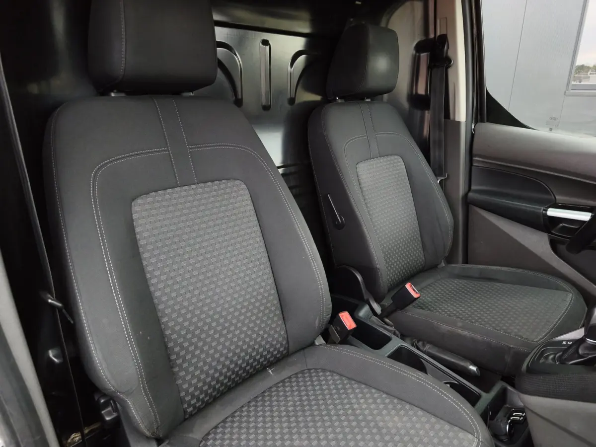 1.5 AUT L2 CARPLAY CRUISE AIRCO MARGE TREKHAAK