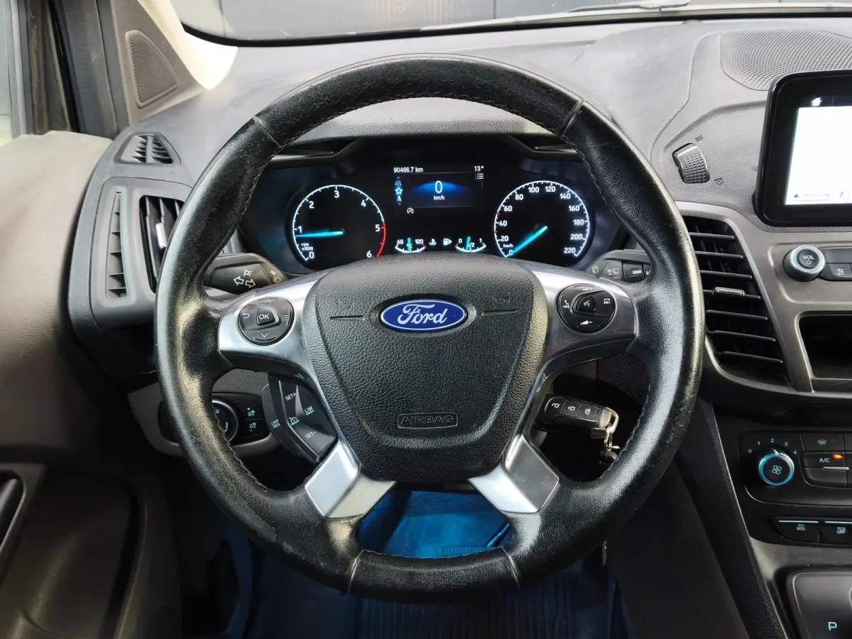 1.5 AUT L2 CARPLAY CRUISE AIRCO MARGE TREKHAAK