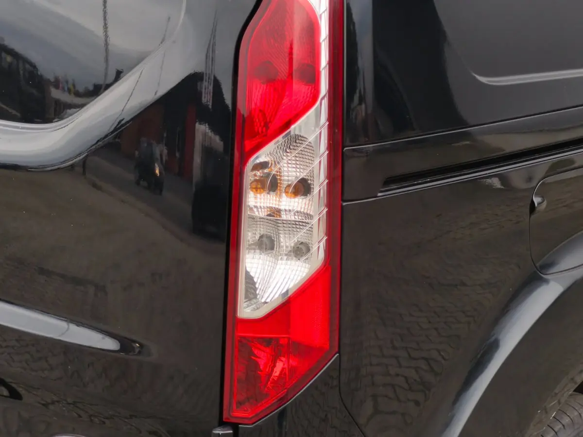 1.5 AUT L2 CARPLAY CRUISE AIRCO MARGE TREKHAAK