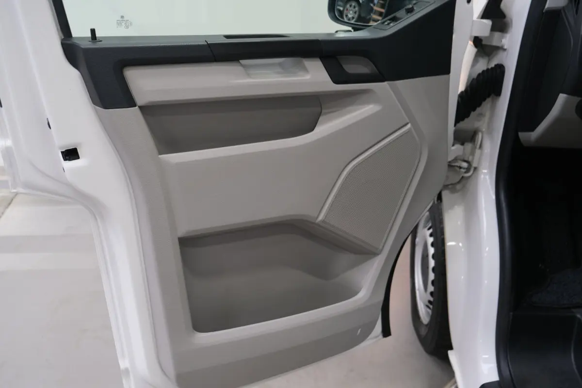 2.0 TSI 150PK L2H2 Highline - N.A.P. Airco, Camera, PDC, Imperiaal, Trekhaak.
