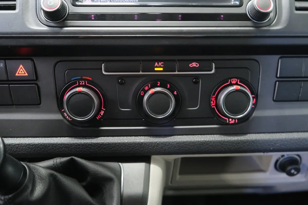 2.0 TSI 150PK L2H2 Highline - N.A.P. Airco, Camera, PDC, Imperiaal, Trekhaak.
