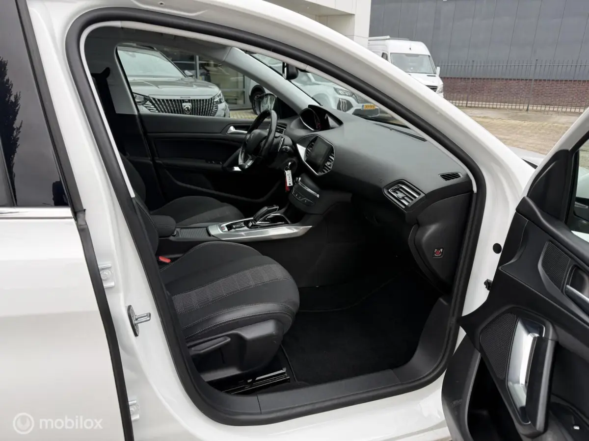 130 PK AUTOMAAT 6 MAANDEN BOVAG RIJKLAAR PRIJS