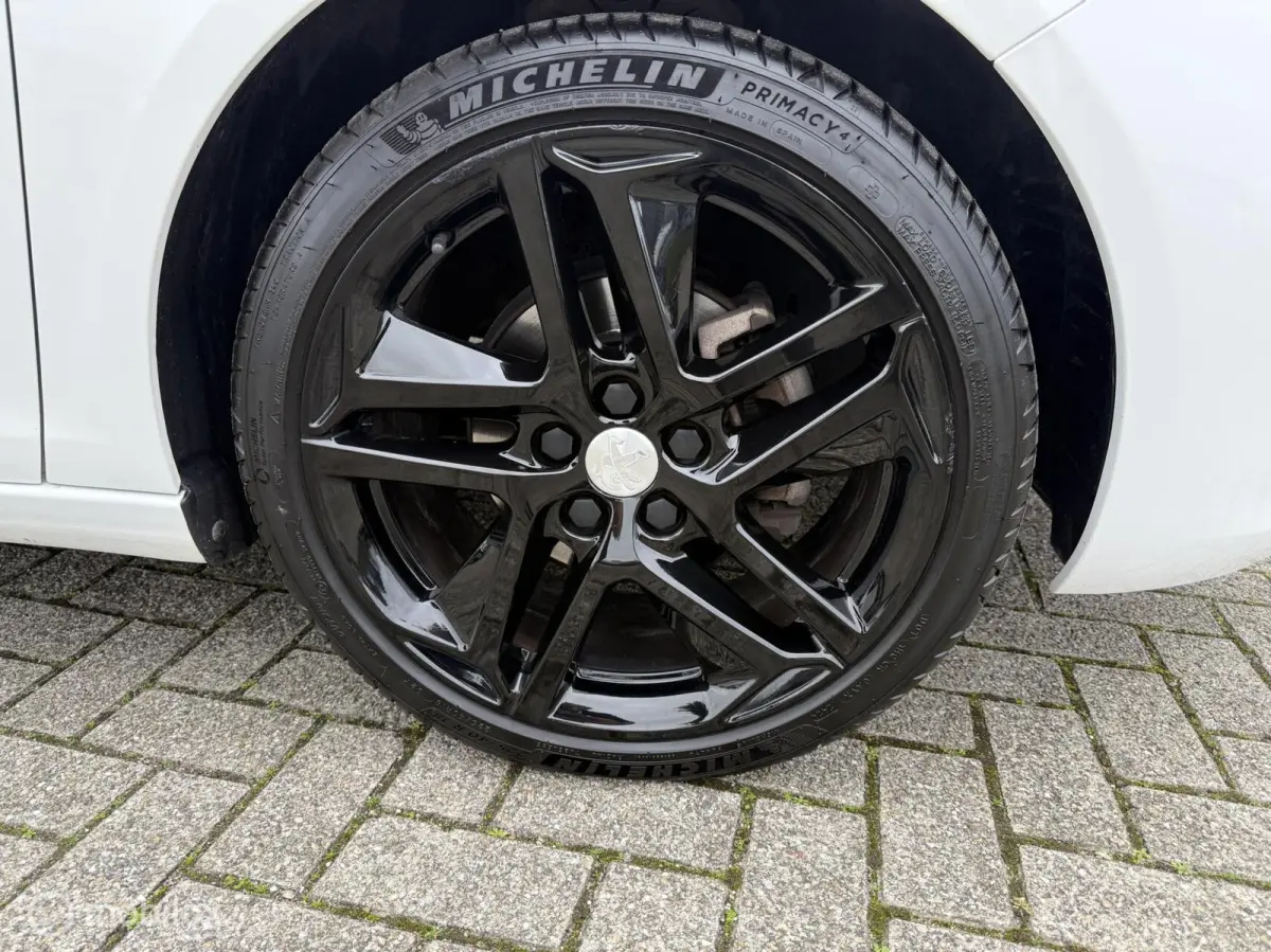 130 PK AUTOMAAT 6 MAANDEN BOVAG RIJKLAAR PRIJS
