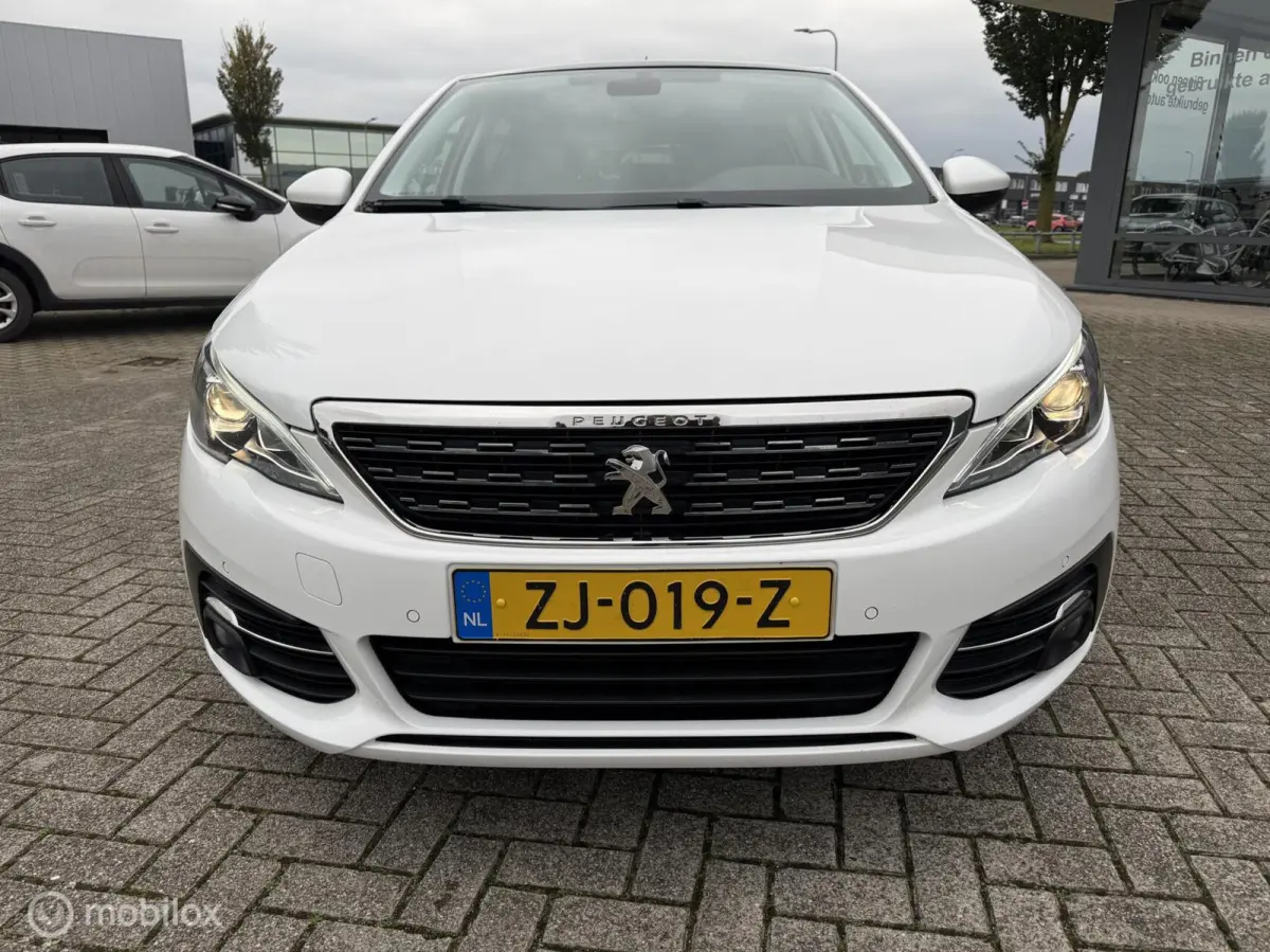 130 PK AUTOMAAT 6 MAANDEN BOVAG RIJKLAAR PRIJS