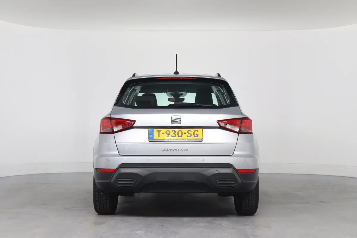 1.0 TSI Style | Stoelverwarming | Airco | Navi By App | Virtual | Parkeersensoren | Keyless | Cruise | Lichtmetalen Velgen