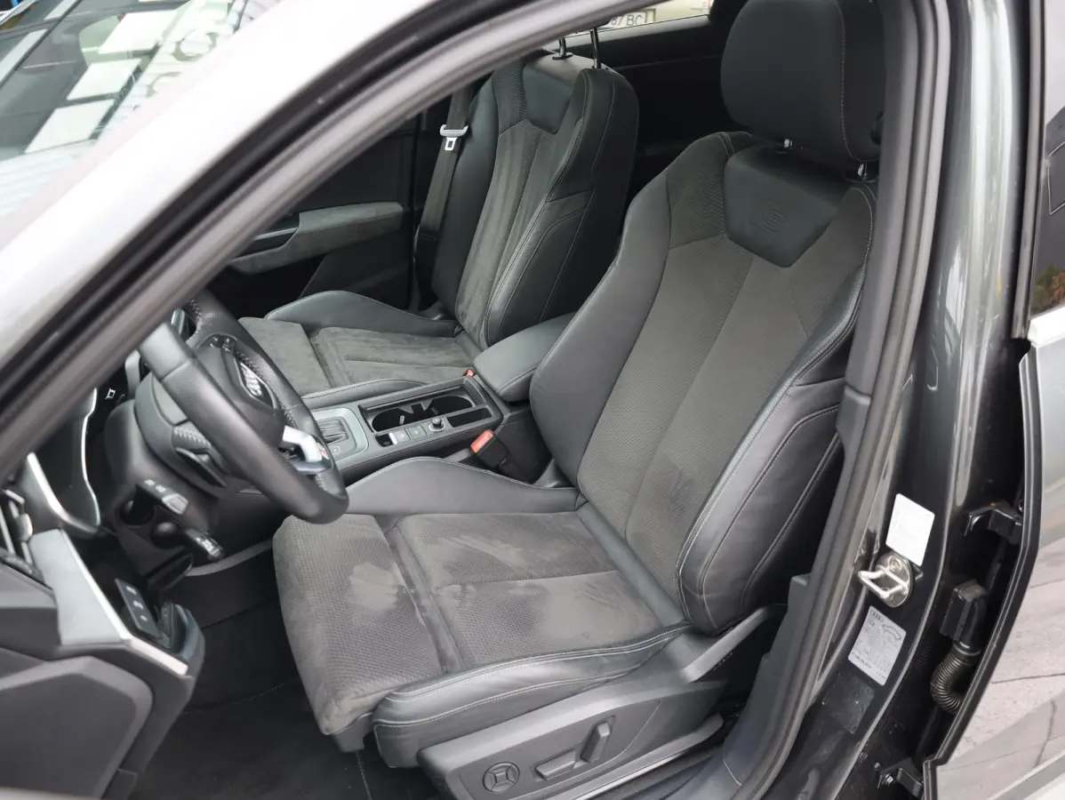 45 2x S-Line Panodak | 360° | Virtual | Keyless | Elektrische kofferklep | Matrix LED | DCC | Carplay | Elek.Stoelen |